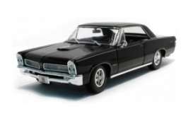 Pontiac  - 1965 black - 1:18 - Maisto - 31885bk - mai31885bk | Toms Modelautos