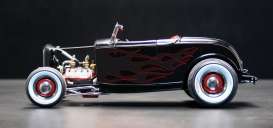 Ford  - 1932 black with flames - 1:18 - Acme Diecast - gmpA1805004TDC | Toms Modelautos