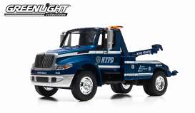 International  - 2013 blue/white - 1:64 - GreenLight - 29767 - gl29767 | Toms Modelautos