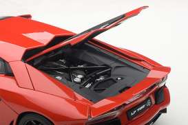 Lamborghini  - 2012 red - 1:18 - AutoArt - 74669 - autoart74669 | Toms Modelautos