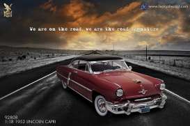 Lincoln  - 1952 burgundy w/black roof - 1:18 - Lucky Diecast - 92808bg - ldc92808bg | Toms Modelautos