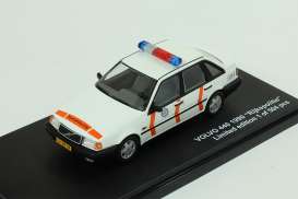 Triple9 Collection - Volvo  - T9-43069 : 1990 Volvo 440 *Rijkspolitie* DJ-VB-34, white/orange