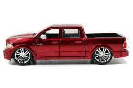 Dodge Ram - 2014 red - 1:24 - Jada Toys - 54040r - jada54040r | Toms Modelautos