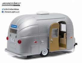 Airstream  - Bambi silver - 1:24 - GreenLight - 18224 - gl18224 | Toms Modelautos