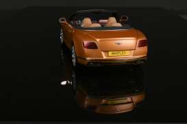 Bentley  - 2016 sunburst gold - 1:18 - Paragon - 98232L - para98232L | Toms Modelautos