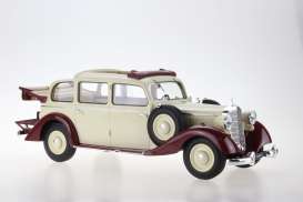 Mercedes Benz  - 1936 beige - 1:18 - Triple9 Resin series - T9R1800104 - T9R1800104 | Toms Modelautos