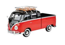 Volkswagen  - red/black - 1:24 - Motor Max - 79552 - mmax79552 | Toms Modelautos