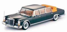 Mercedes Benz  - 1966 black - 1:18 - SunStar - 2302 - sun2302 | Toms Modelautos