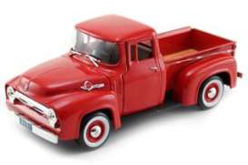 Ford  - 1956 red - 1:32 - Signature Models - sig32386r | Toms Modelautos