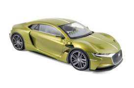 Citroen  - DS E-Tense 2016 green metallic - 1:18 - Norev - 181700 - nor181700 | Toms Modelautos