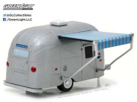 Airstream  - 2016  - 1:64 - GreenLight - 34010F - gl34010F | Toms Modelautos