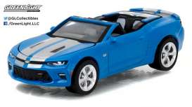 Chevrolet  - 2017 hyper blue/silver - 1:64 - GreenLight - 13180F - gl13180F | Toms Modelautos