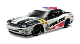 Dodge  - 2008 black/white/red - 1:24 - Maisto - 31342bkwr - mai31342bkwr | Toms Modelautos