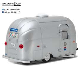 Airstream  - Bambi 2016 grey - 1:24 - GreenLight - 18410B - gl18410B | Toms Modelautos