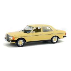 Mercedes Benz  - 1976 creme - 1:43 - Solido - 4301600 - soli4301600 | Toms Modelautos