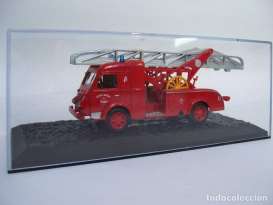 Renault  - 2t5 Gugumus 1957 red - 1:57 - Magazine Models - fire05 - magfire05 | Toms Modelautos