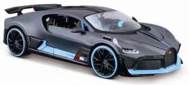 Bugatti  - Divo black/blue - 1:24 - Maisto - 31526 - mai31526bk | Tom's Modelauto's