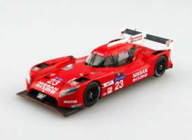 Nissan  - 2015 red - 1:43 - Ebbro - 45250 - ebb45250 | Toms Modelautos