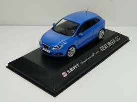 Seat  - Ibiza SC blue - 1:43 - Seat Auto Emocion - 05 - seat05 | Toms Modelautos