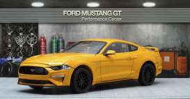 Ford  - Mustang GT 5.0 coupe 2019 orange - 1:18 - Diecast Masters - 61002 - DM61002 | Toms Modelautos