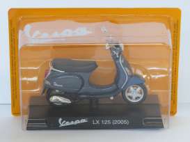 Vespa  - LX 125 2005 blue - 1:18 - Magazine Models - X26ALA0040 - MagVes0040 | Toms Modelautos