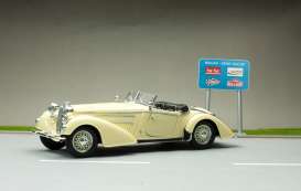 Horch  - 855 Roadster 1939 yellow-cream - 1:18 - SunStar - 2407 - sun2407 | Toms Modelautos