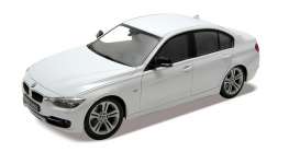 BMW  - 2010 white - 1:18 - Welly - 18043w - welly18043w | Toms Modelautos