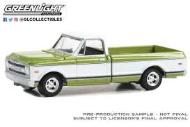 Chevrolet  - C-10 1972  - 1:64 - GreenLight - 37300C - gl37300C | Tom's Modelauto's