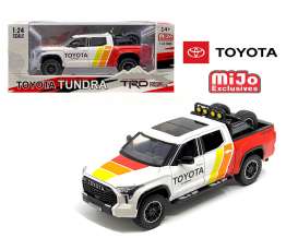 Toyota  - Tundra 2023 white/red/orange/yellow - 1:24 - Jada Toys - 8555R-MJS01 - jada8555R-MJS01 | Toms Modelautos