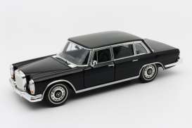 Mercedes Benz  - 600 1963 black - 1:24 - Welly - 24121 - welly24121bk | Toms Modelautos