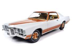 Pontiac  - Grand Prix 1969 white - 1:18 - Auto World - AMM1316 - AMM1316 | Toms Modelautos