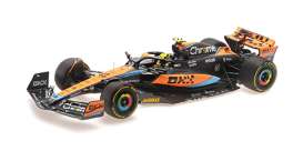McLaren  - MCL60 2023 black/orange - 1:18 - Minichamps - 537232104 - mc537232104 | Toms Modelautos
