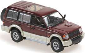 Mitsubishi  - Pajero LWB 1991 dark red - 1:43 - Maxichamps - 940163470 - mc940163470 | Tom's Modelauto's