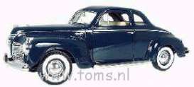 Plymouth  - 1941 dark blue - 1:18 - Yatming - yat92398db | Toms Modelautos