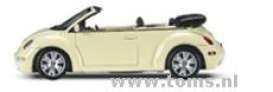 Volkswagen  - 2003 light yellow - 1:43 - AutoArt - 59754 - autoart59754 | Toms Modelautos