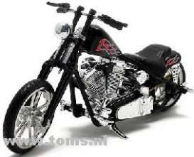 West Coast Choppers  - black w/red flames - 1:18 - Muscle Machines - musm71121Dbk | Toms Modelautos