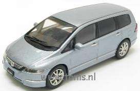 Honda  - 2003 metallic silver - 1:43 - Ebbro - ebb43528 | Toms Modelautos