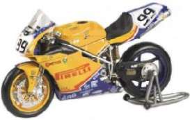 Ducati  - 2003 yellow - 1:12 - Minichamps - 122031299 - mc122031299 | Toms Modelautos