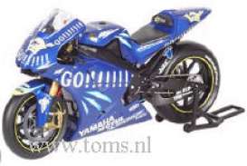 Yamaha  - 2004 blue - 1:12 - Minichamps - 122043017 - mc122043017 | Toms Modelautos
