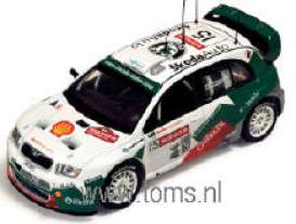 Skoda  - 2003 white/green - 1:43 - IXO Models - ram136 - ixram136 | Toms Modelautos