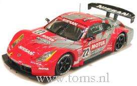Nissan  - 2004 silver/red - 1:43 - Ebbro - ebb43572 | Toms Modelautos