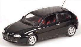 Alfa Romeo  - 2001 black - 1:43 - Minichamps - 430120002 - mc430120002 | Toms Modelautos