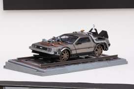 Delorean - *Back to the Future III Railro 1987 silver - 1:18 - SunStar - 2714 - sun2714 | Toms Modelautos Delorean - *Back to the Future III Railro 1987 silver - 1:18 - SunStar - 2714 - sun2714 | Toms Modelautos