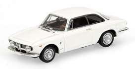 Alfa Romeo  - 1965 white - 1:43 - Minichamps - 400120440 - mc400120440 | Toms Modelautos