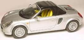 Toyota  - grey - 1:43 - Ebbro - ebb43089 | Toms Modelautos
