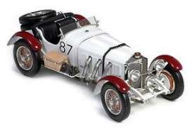 Mercedes Benz  - 1931 white/burgundy - 1:18 - CMC - 055 - cmc055 | Toms Modelautos