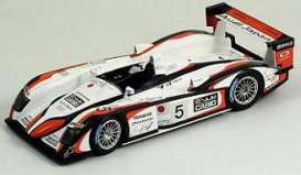 Audi  - 2004 white w/red - 1:18 - Spark - S180002 - spaS180002 | Toms Modelautos