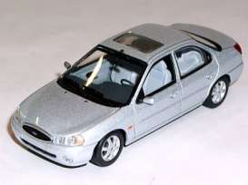 Ford  - 1997 silver - 1:43 - Minichamps - 430086300 - mc430086300 | Toms Modelautos