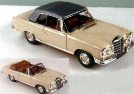 Mercedes Benz  - 1969 ivory - 1:18 - Norev - 183523 - nor183523 | Toms Modelautos