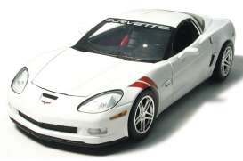 Corvette  - 2007 white - 1:24 - GreenLight - 18206w - gl18206w | Toms Modelautos